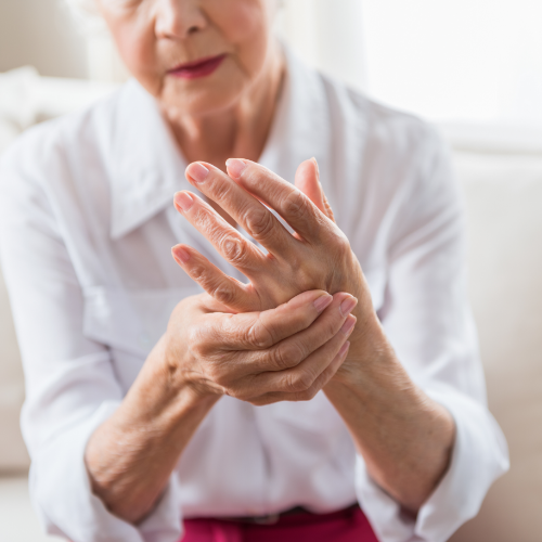 hand-pain-ARC-advanced-rehabilitation-clinic-westmont-IL